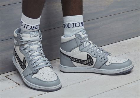 air dior jordan release date|Dior jordan 1 release date.